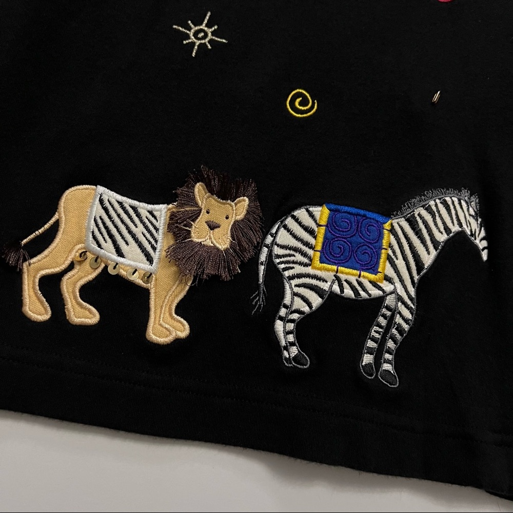Vintage 90’s Embroidered Animal Cardigan - Picture 4 of 5